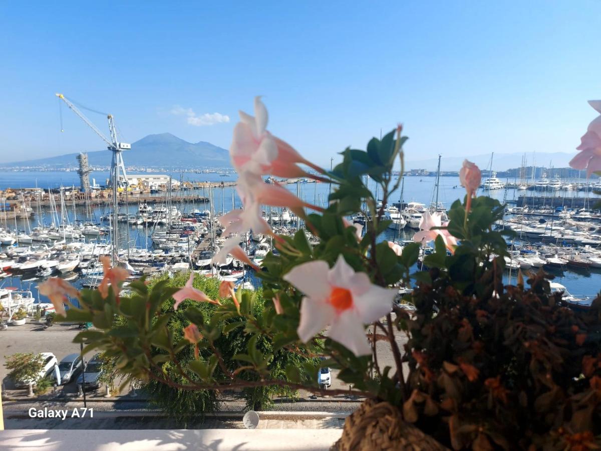 Coralinetiny Bed & Breakfast Castellammare di Stabia Exterior foto